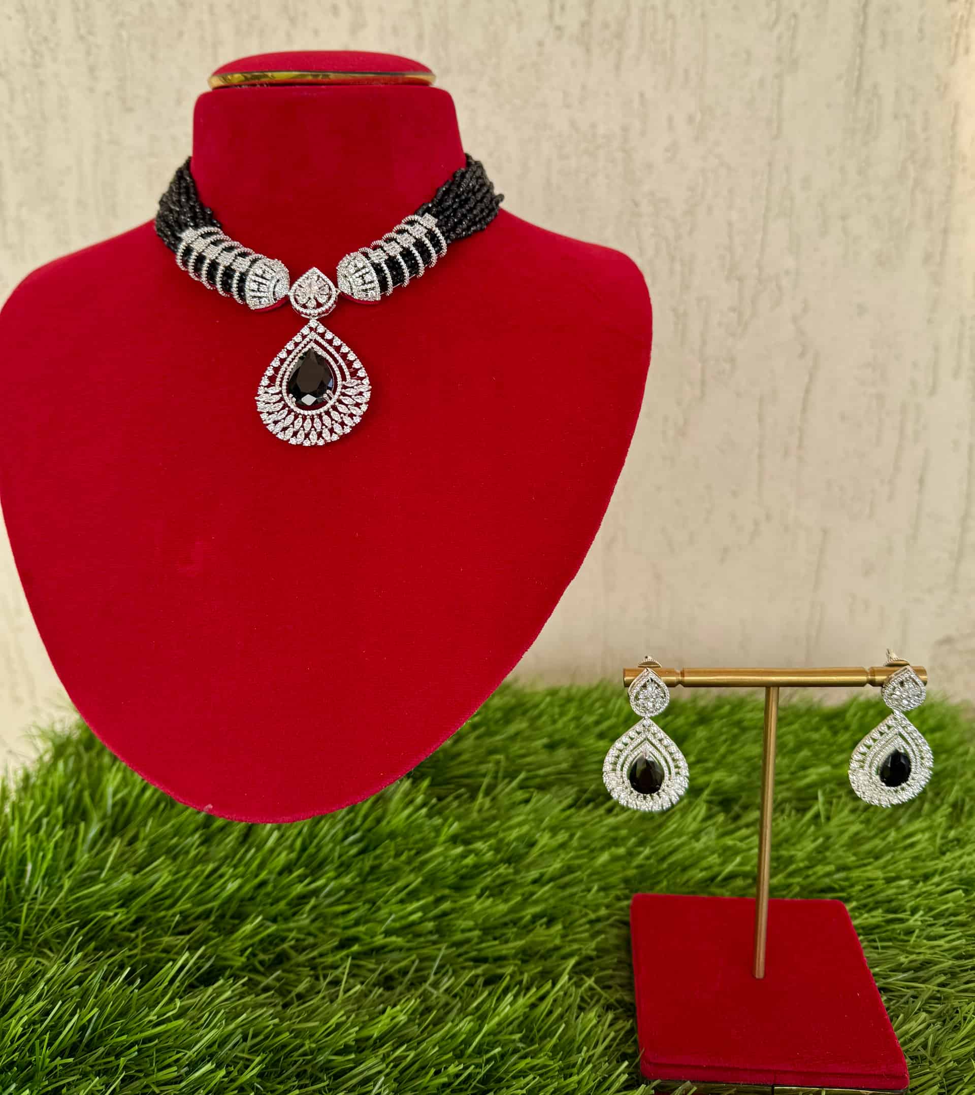 Black Beaded Necklace With Earrings