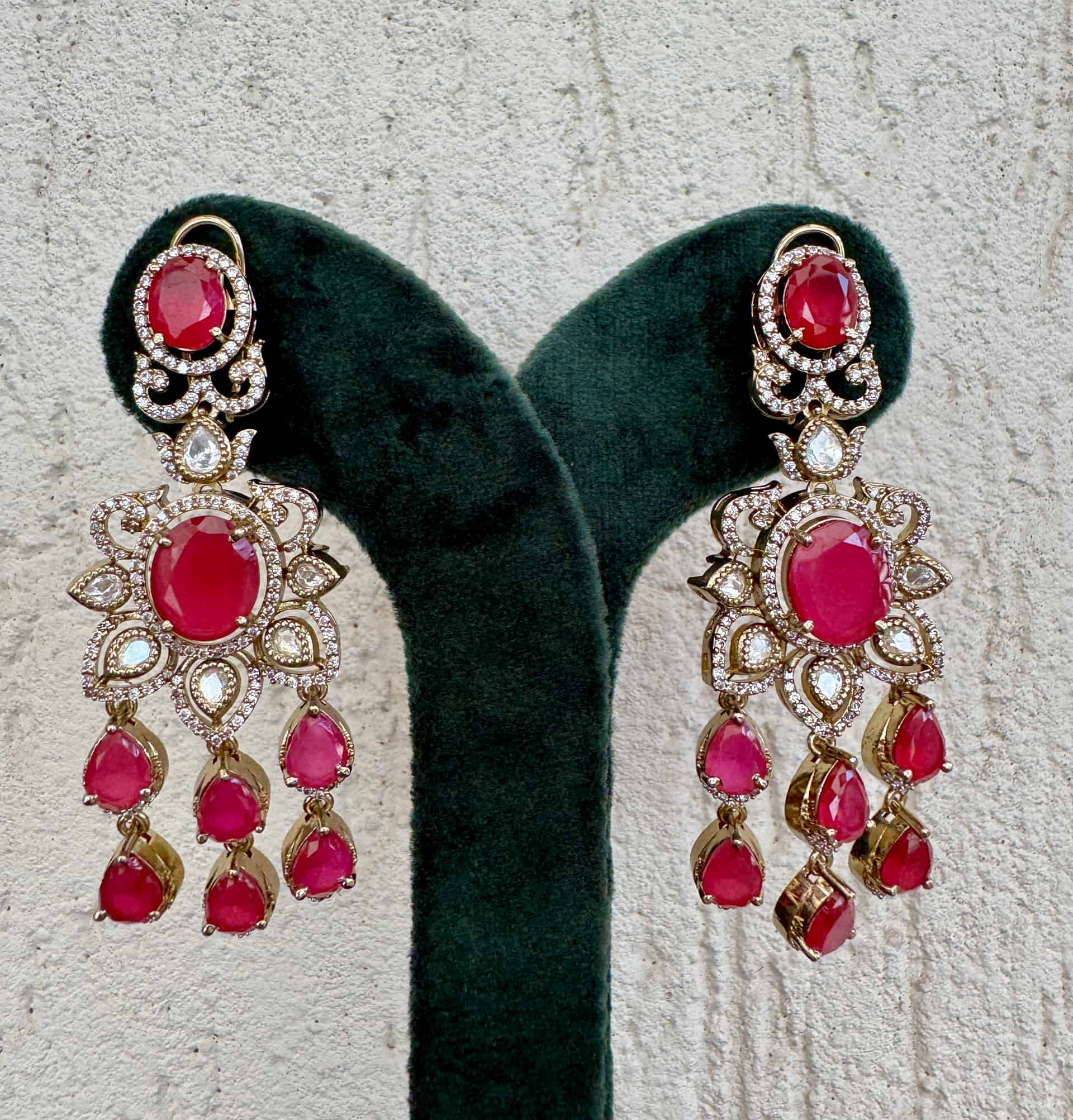 Antique Gold Earrings – #eb016b
