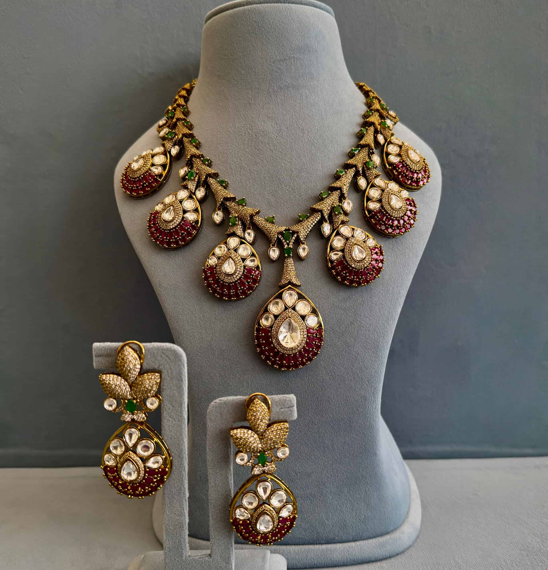 Rajmahal Maharani Polki Necklace Set - Ruby & Emerald Edition