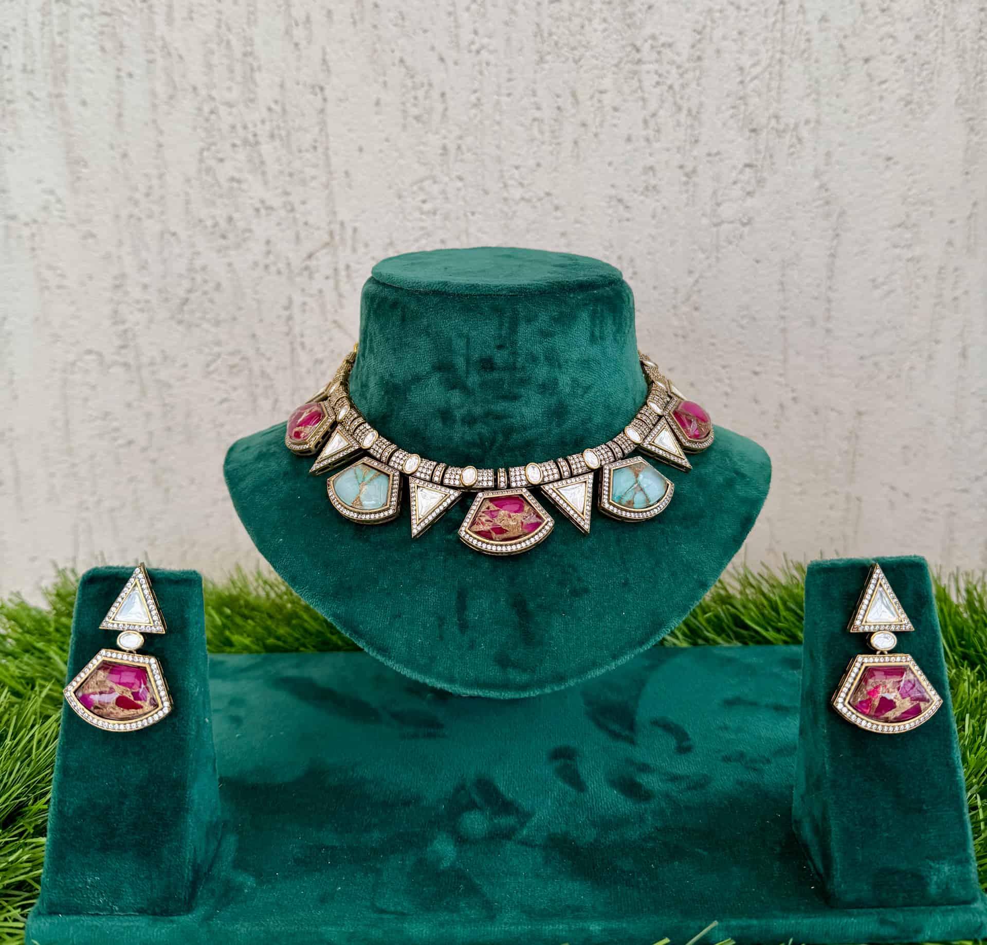 Gemstones Jewel Set