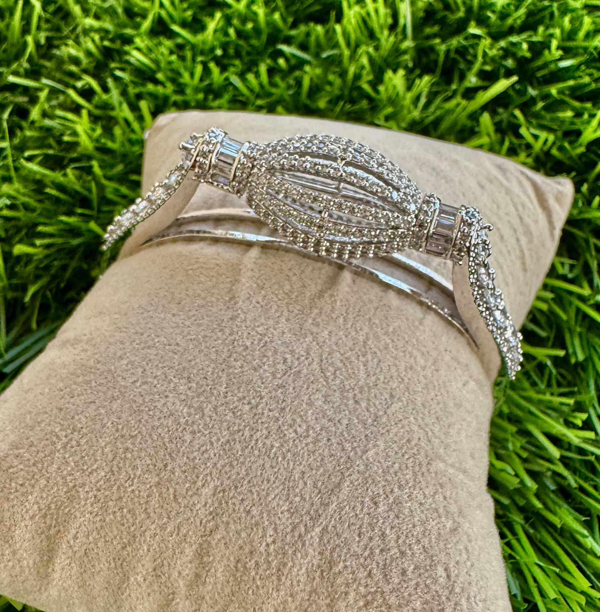 Unique Ad Bracelet