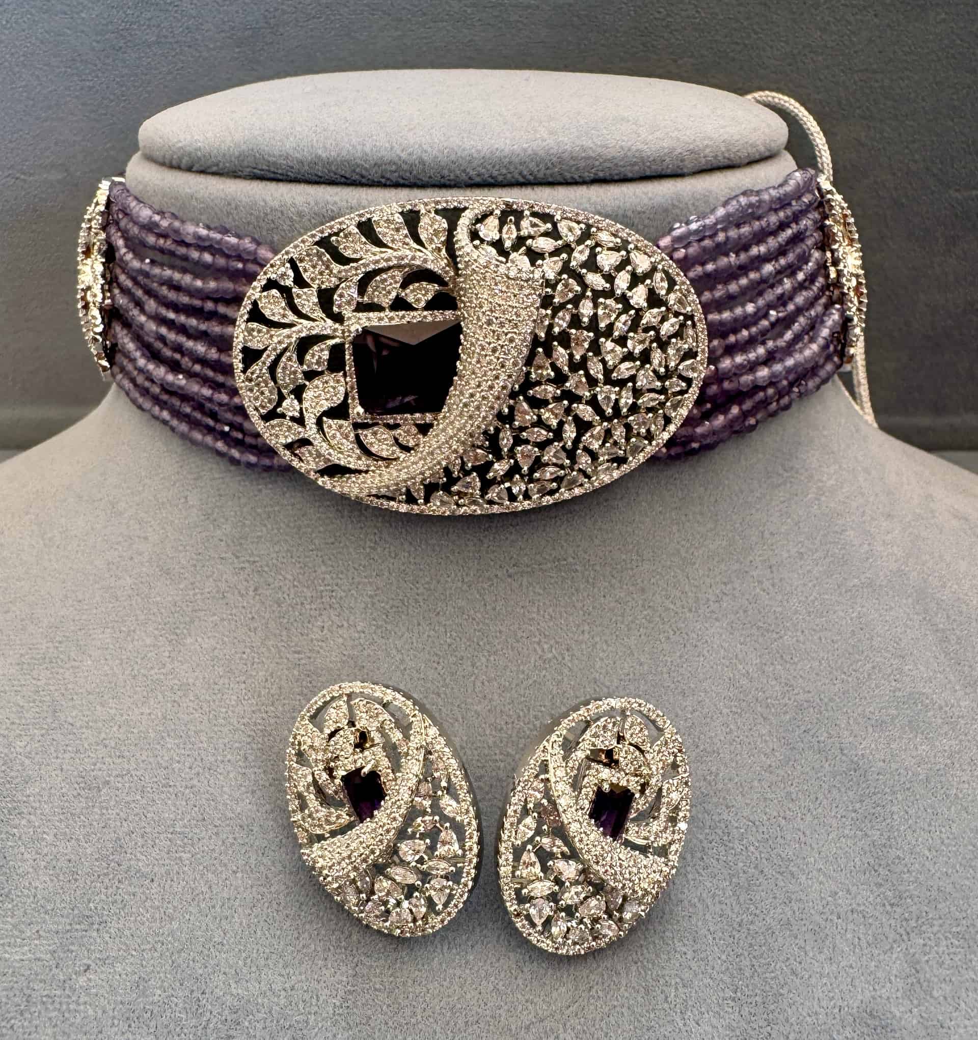 Regal Oval Ad Choker Set – #c5a6d7