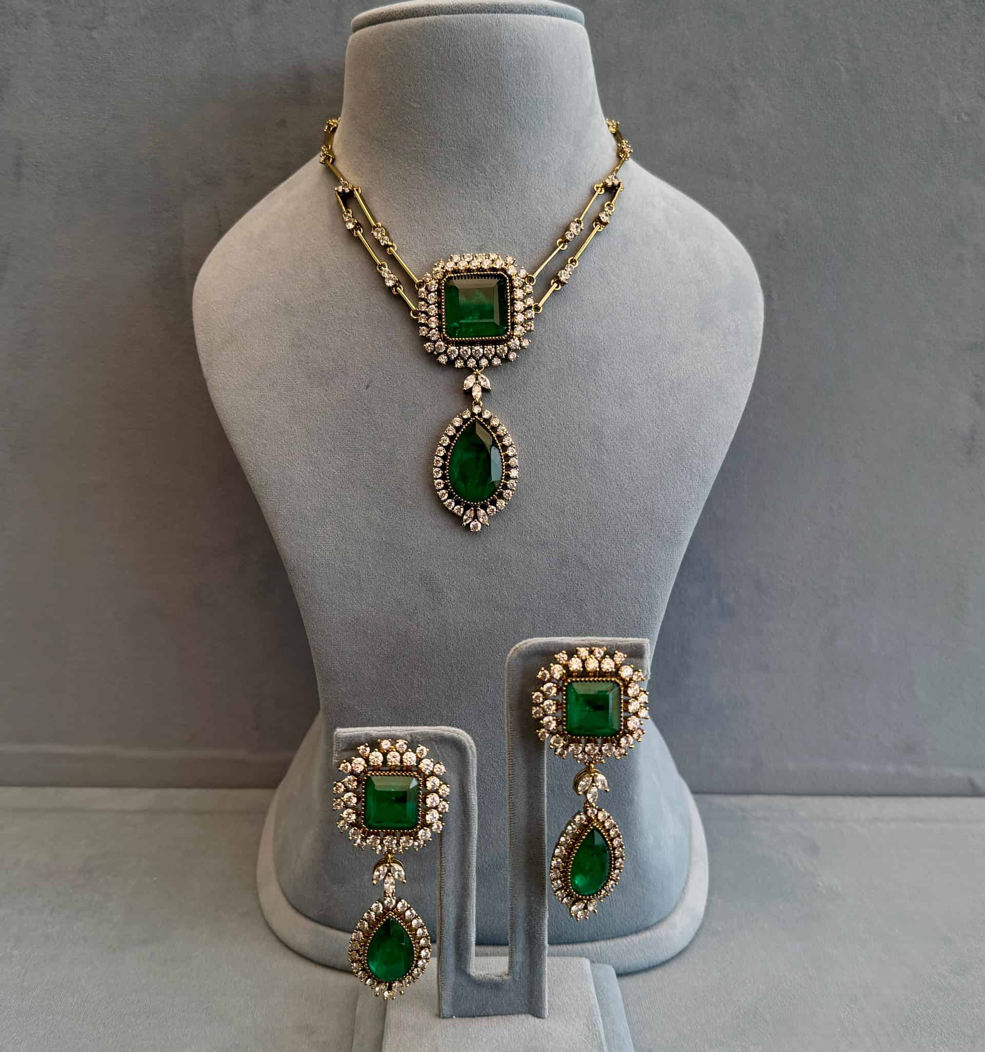 Victorian Statement Jewellery Set – #1d752e