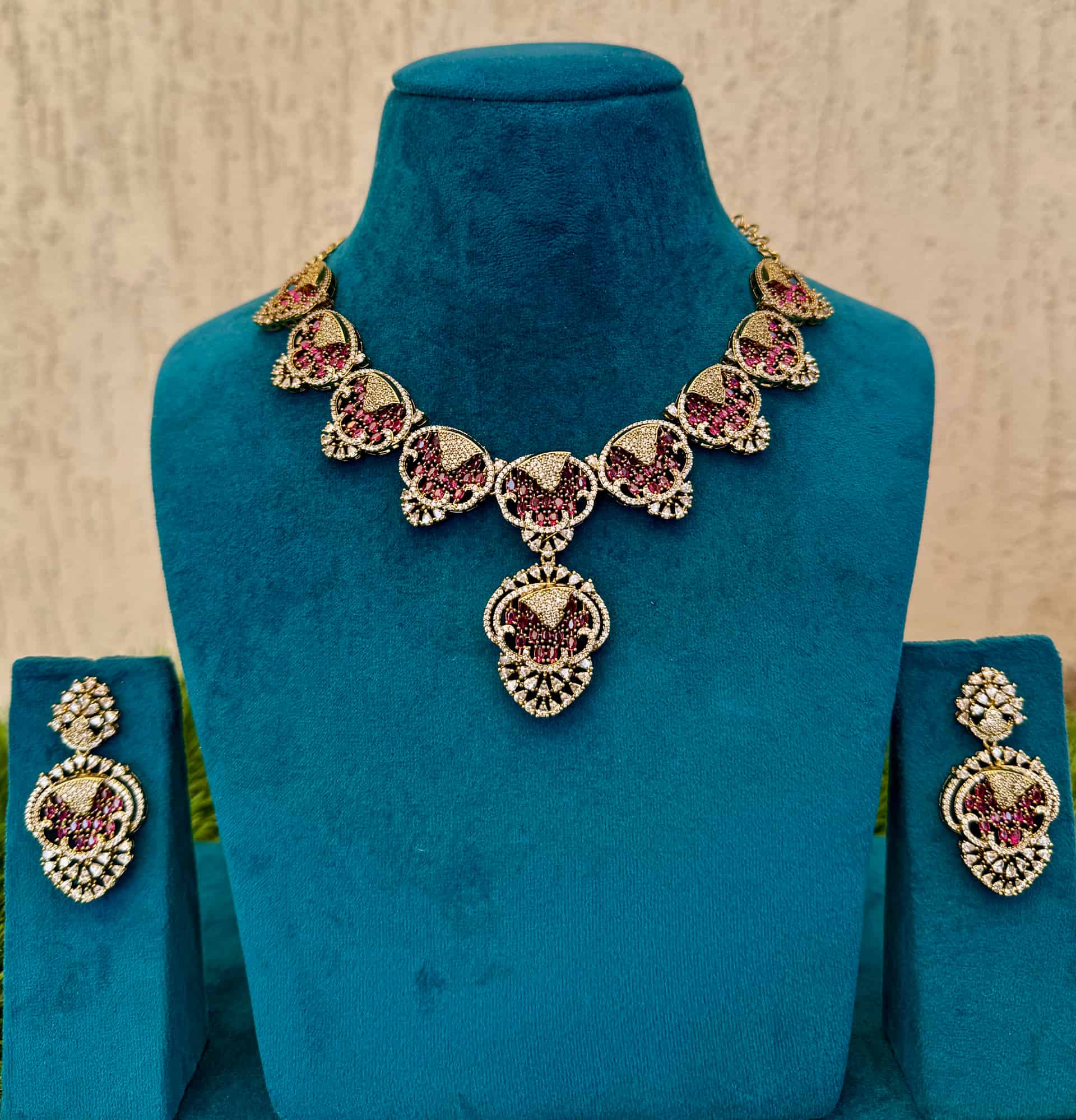 Traditional Jewellery Set – #b0156b