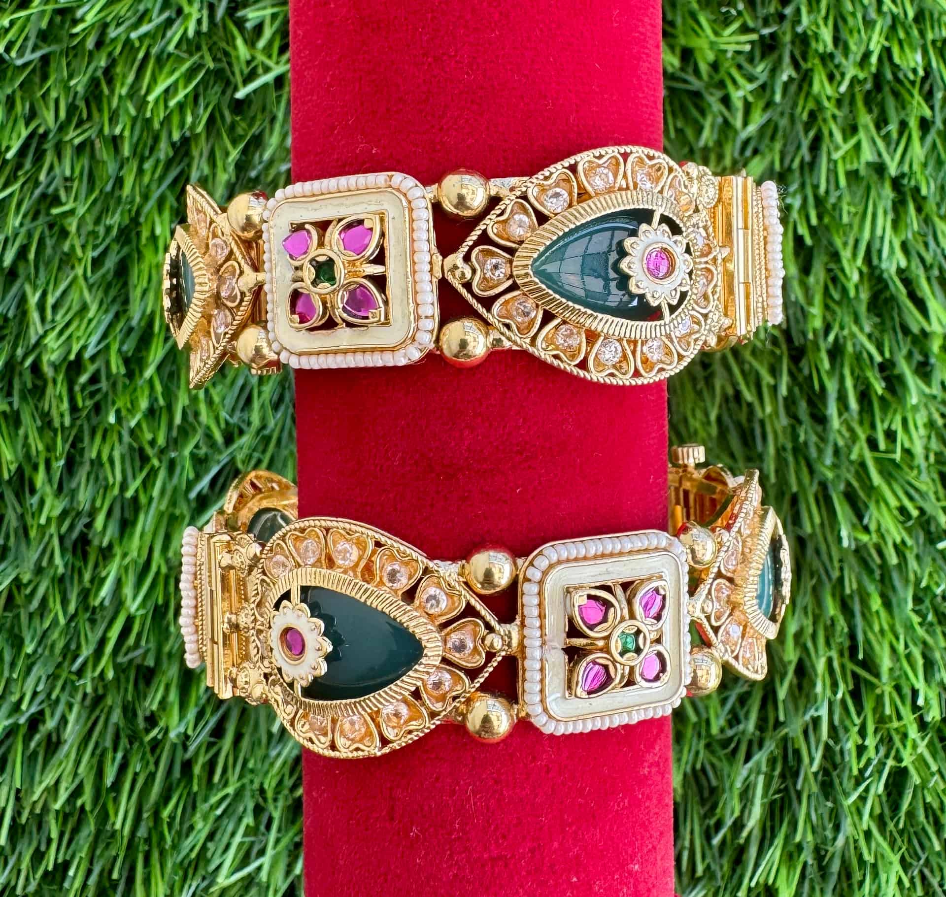 Antique Traditional Bangles – 2-8