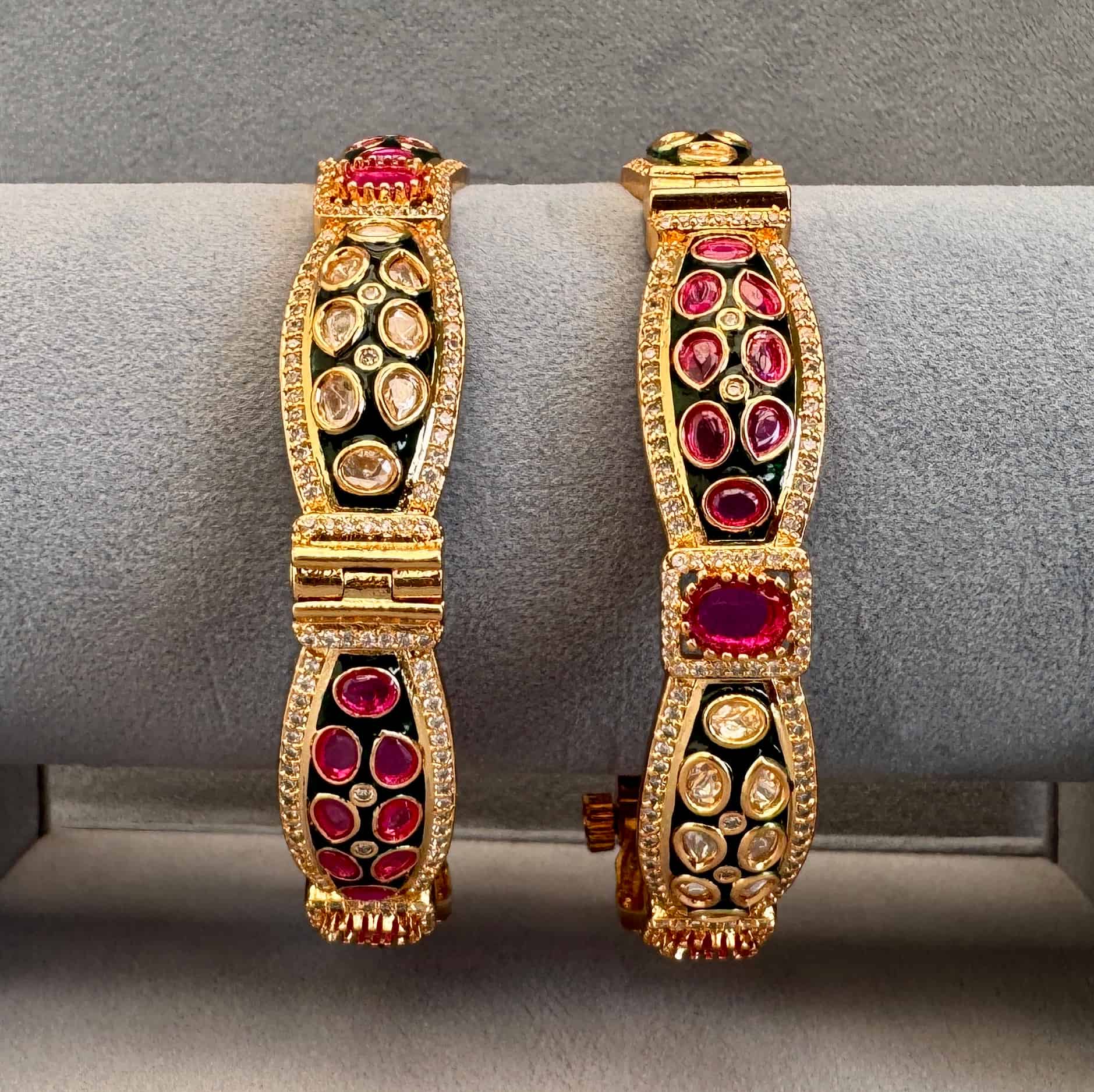 Rajwadi Ruby Polki Kundan Openable Kada Set - Set Of 2 – 2-6