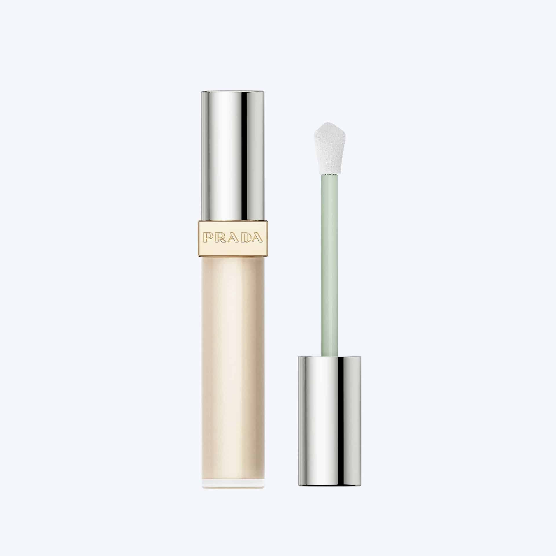 Prada Blurring + Micro-correcting Concealer – #ECDBC1